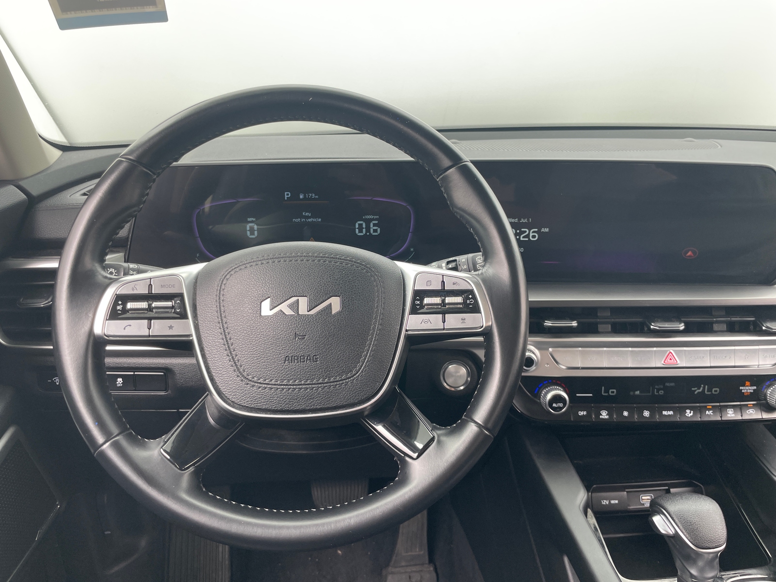 Thumbnail: 2023 Kia Telluride - 4