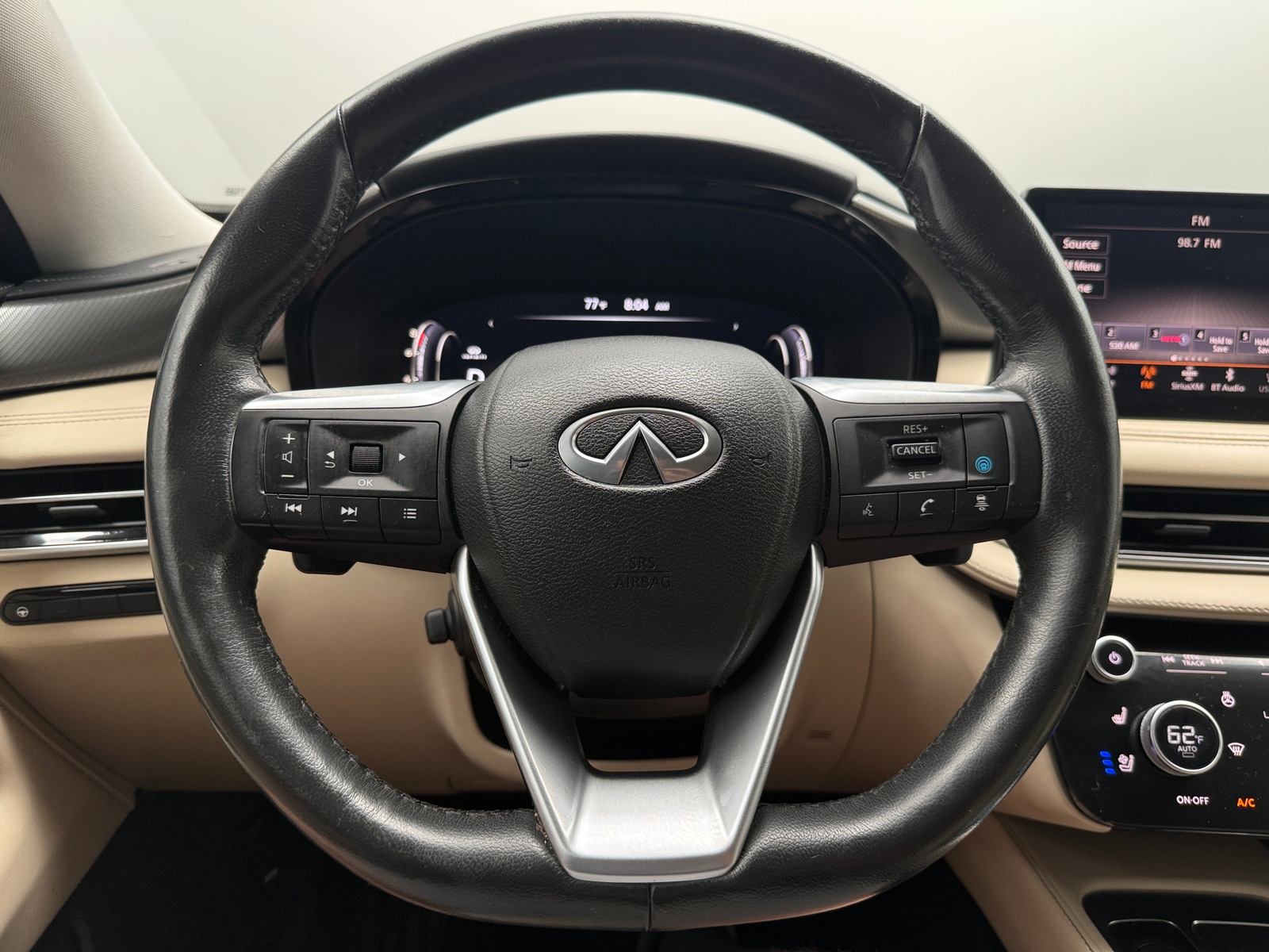 Thumbnail: 2023 INFINITI QX60 - 4