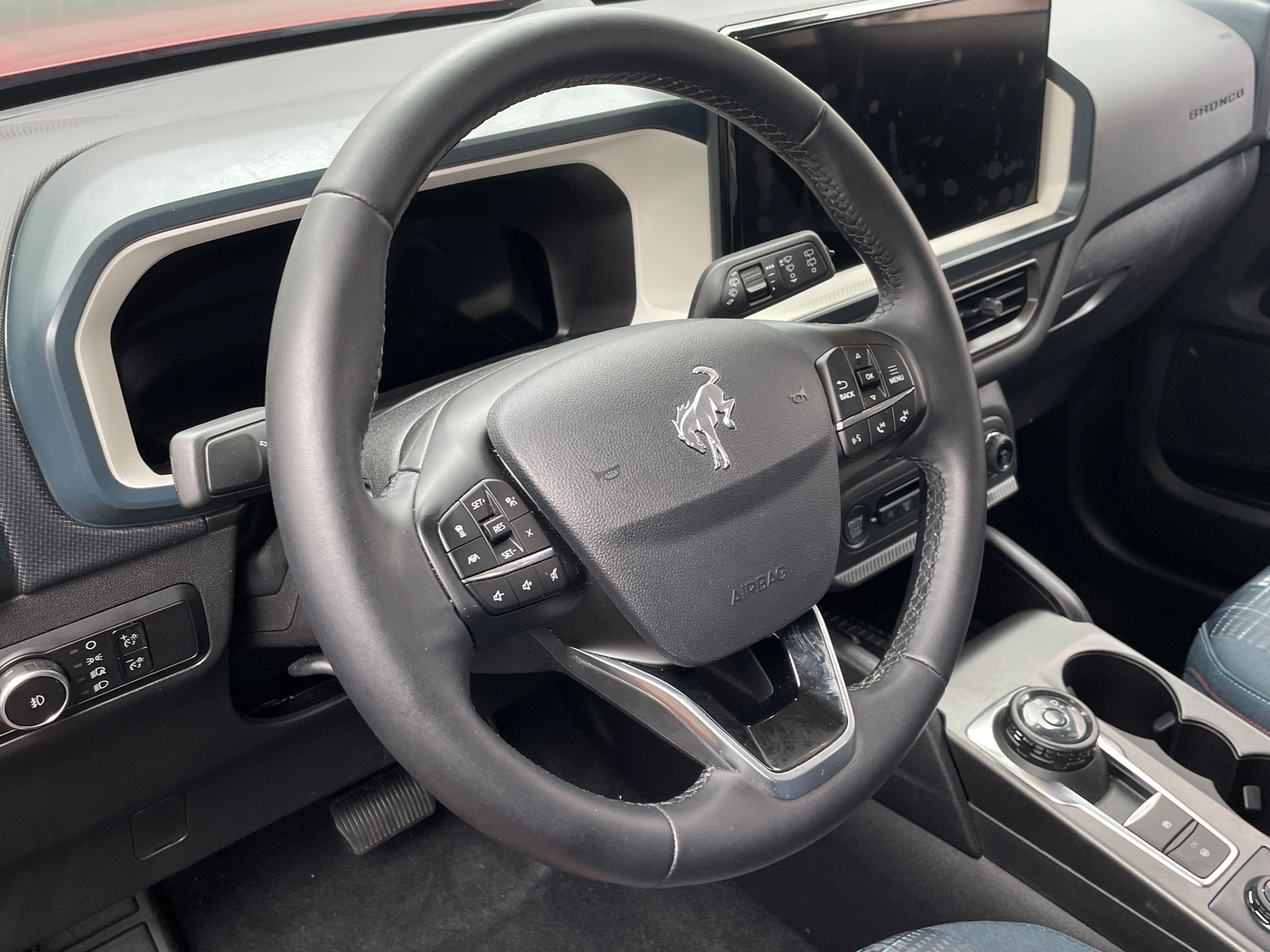 Thumbnail: 2025 Ford Bronco Sport - 5