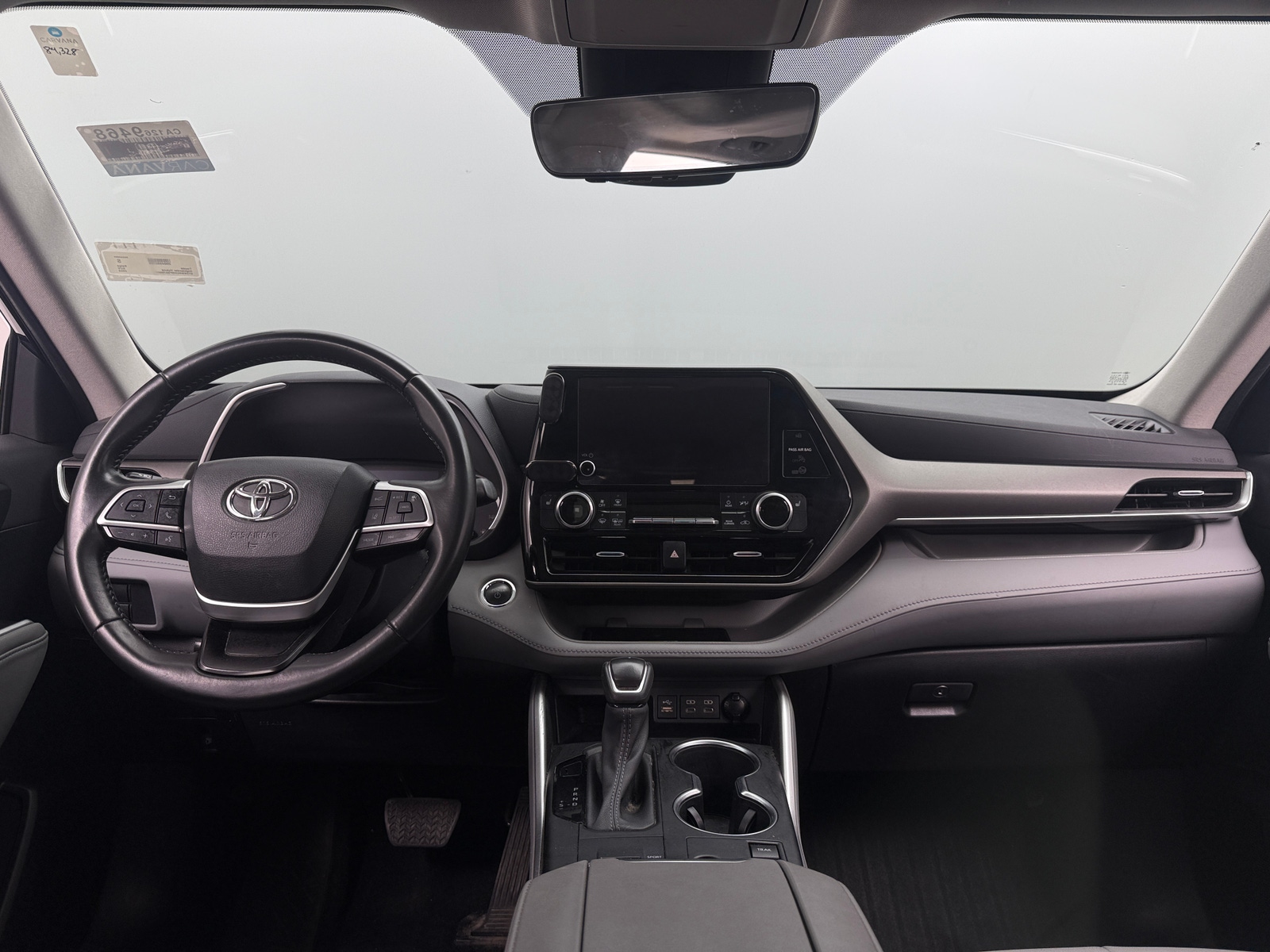 Thumbnail: 2023 Toyota Highlander - 2