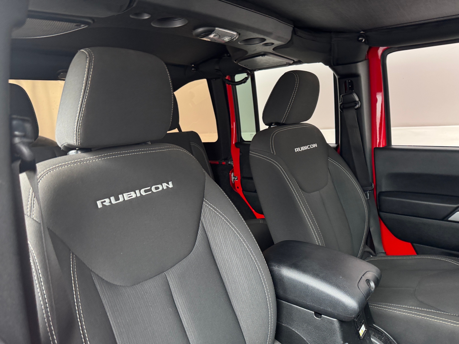 Thumbnail: 2017 Jeep Wrangler - 2