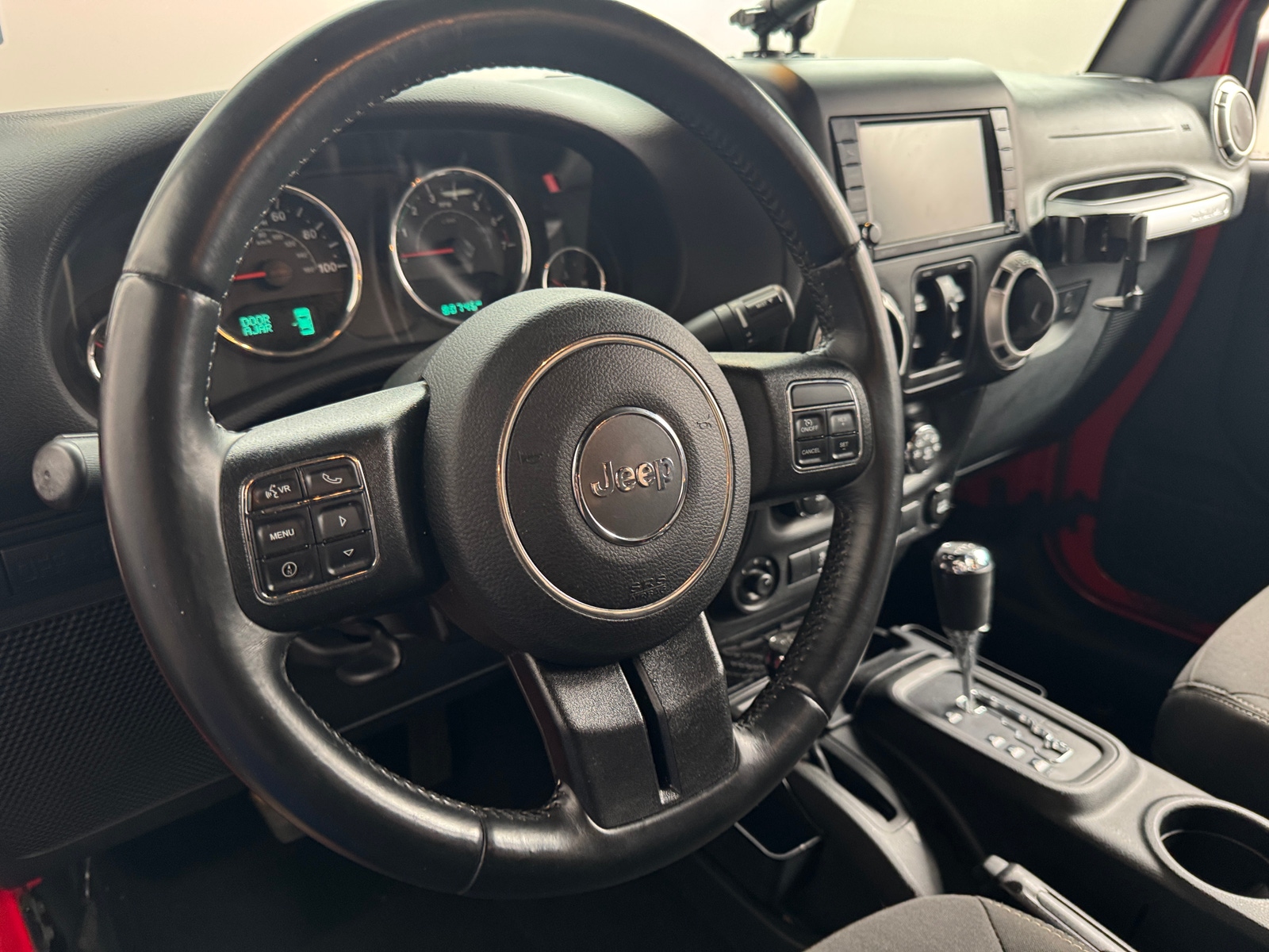 Thumbnail: 2017 Jeep Wrangler - 5