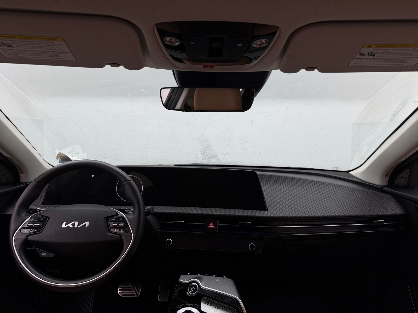 Thumbnail: 2023 Kia EV6 - 3