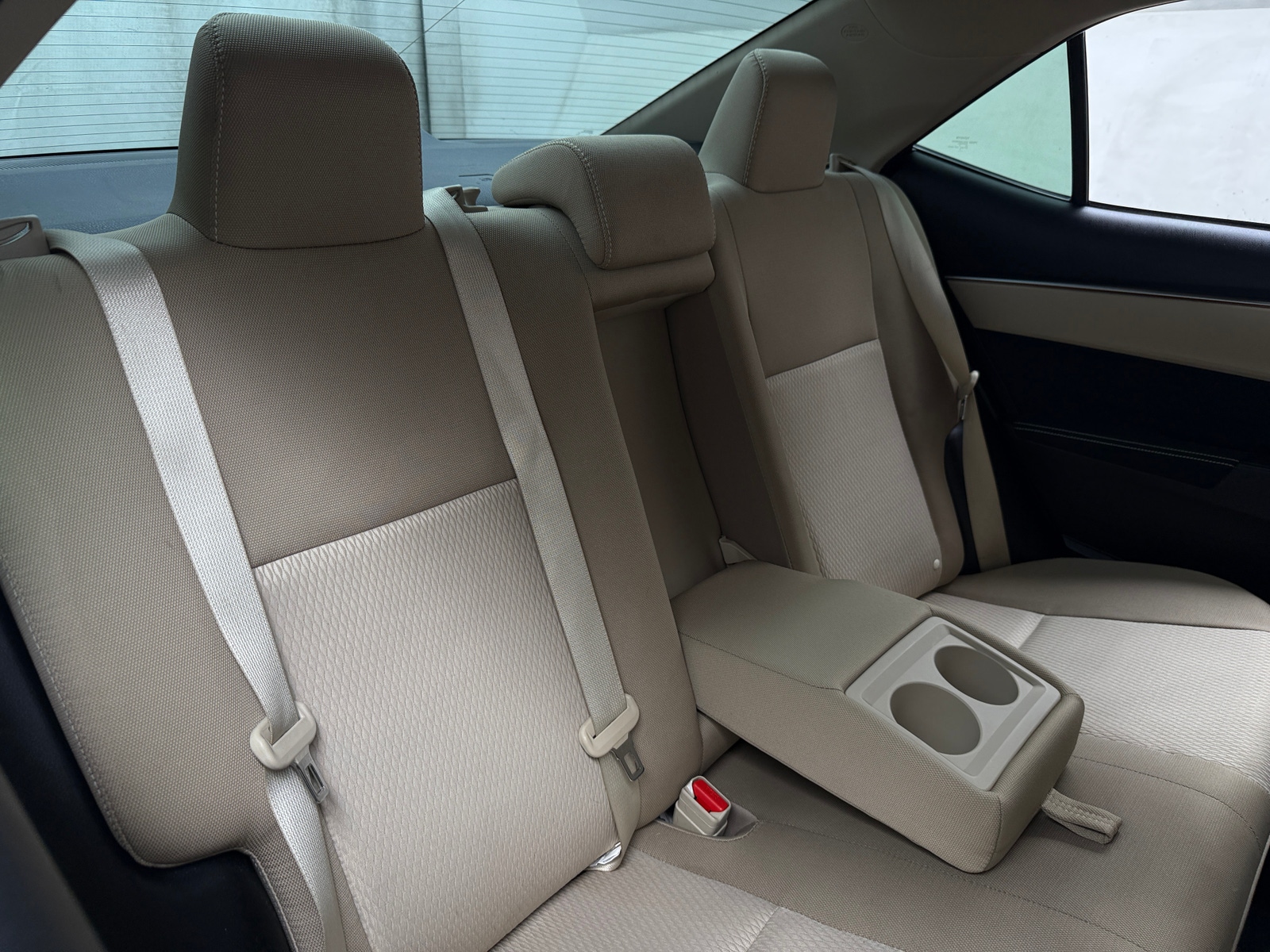 Thumbnail: 2016 Toyota Corolla - 6