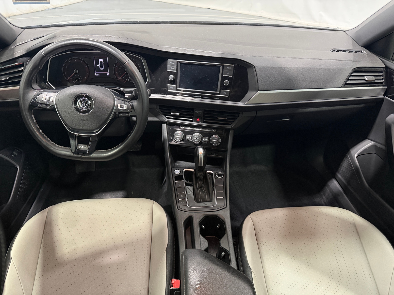 Thumbnail: 2020 Volkswagen Jetta - 2