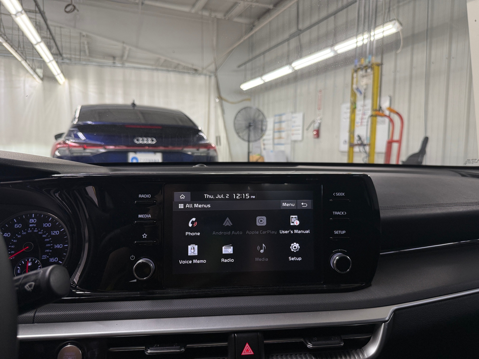 Thumbnail: 2021 Kia K5 - 4