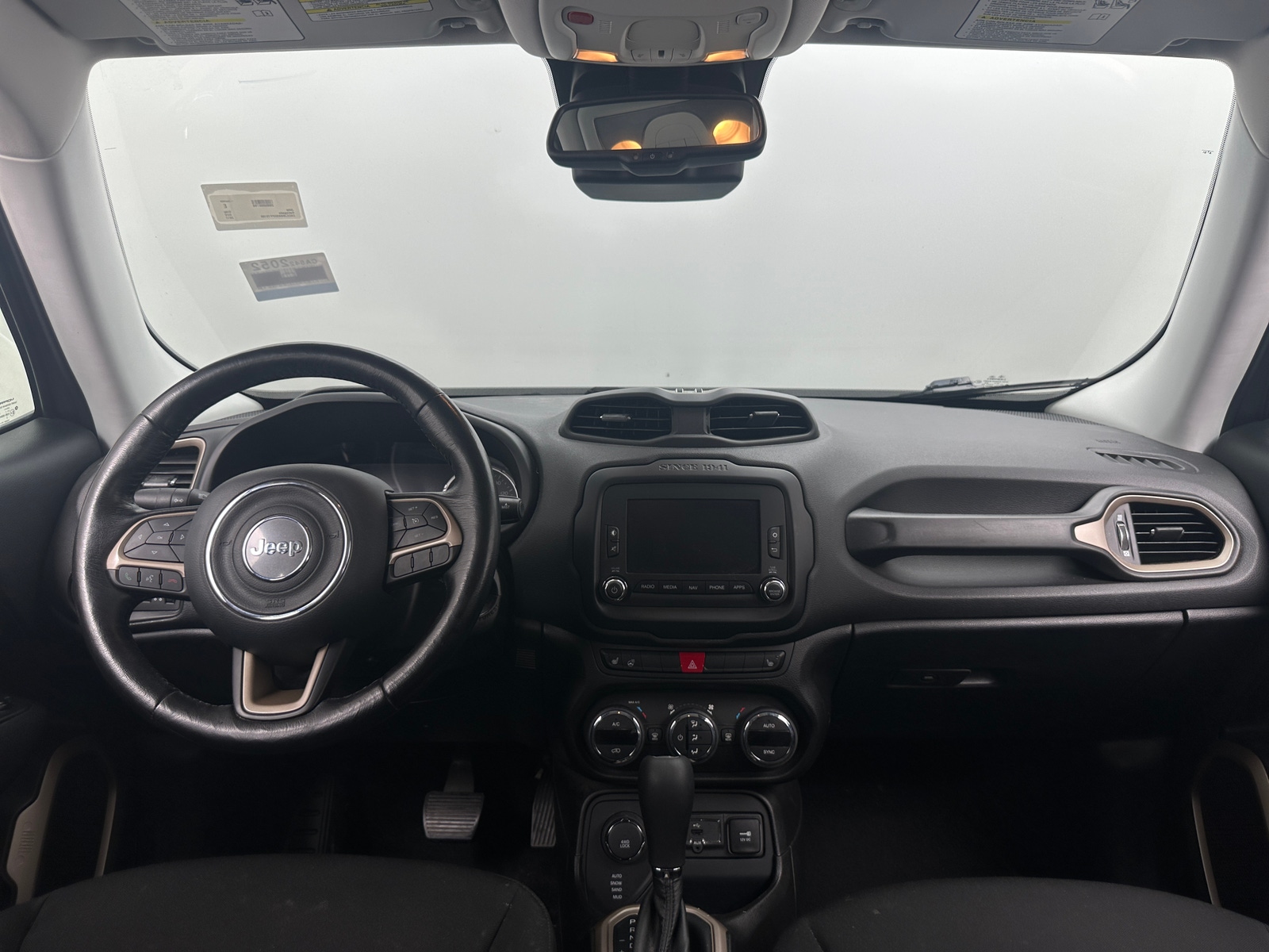 Thumbnail: 2017 Jeep Renegade - 3