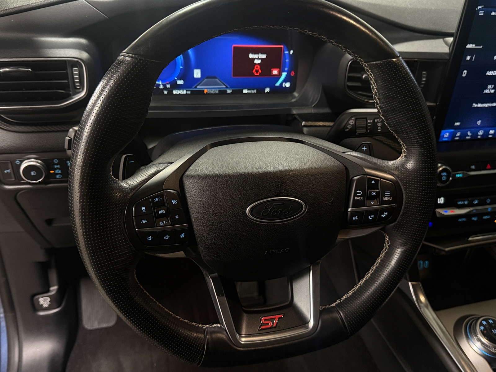 Thumbnail: 2020 Ford Explorer - 4