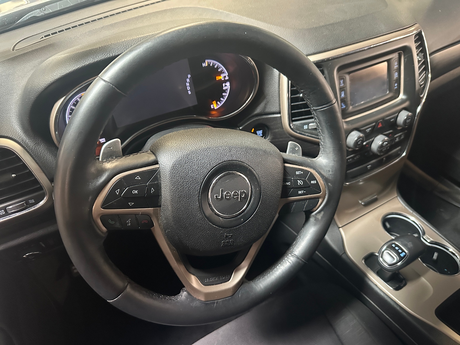 Thumbnail: 2014 Jeep Grand Cherokee - 5
