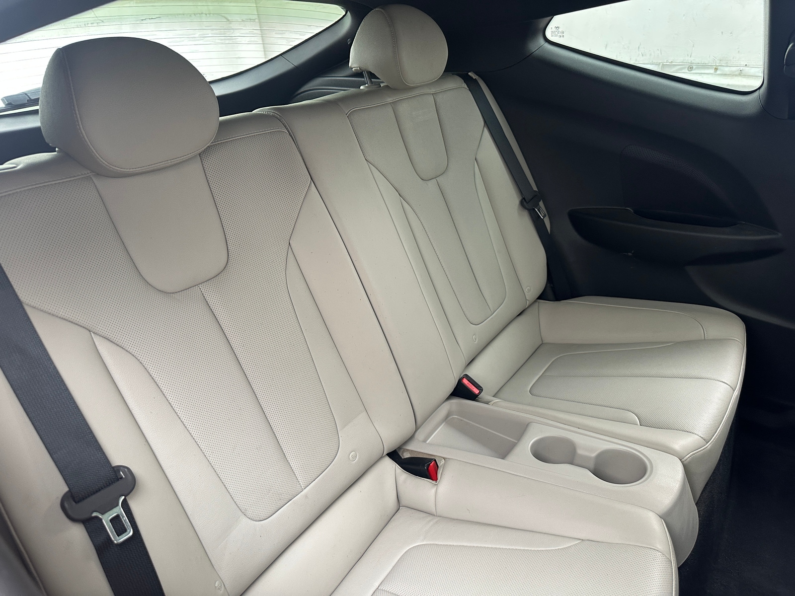 Thumbnail: 2019 Hyundai Veloster - 5