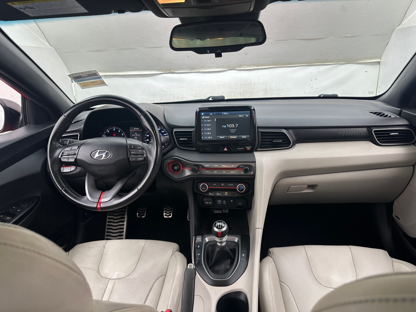 Thumbnail: 2019 Hyundai Veloster - 2