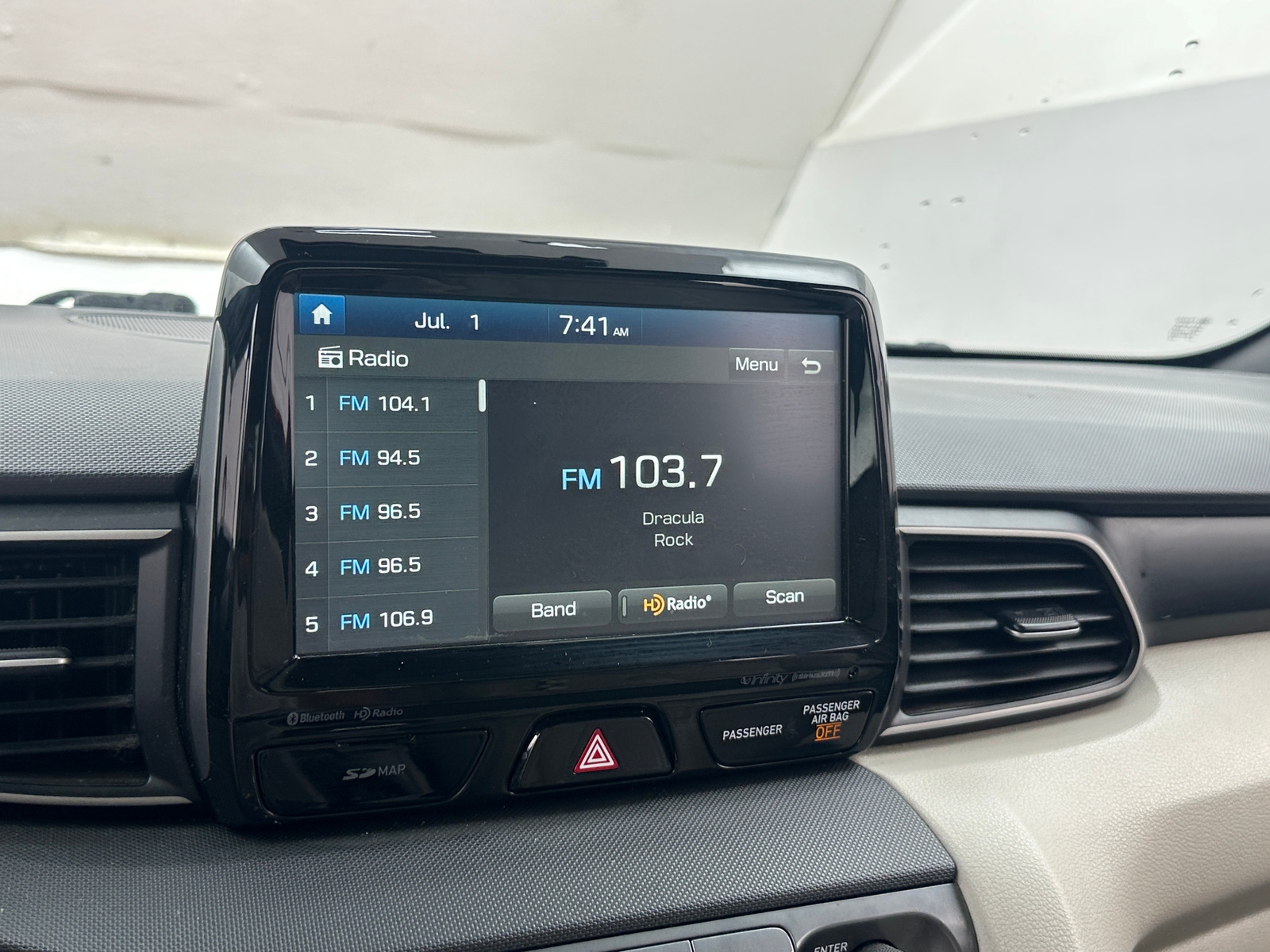 Thumbnail: 2019 Hyundai Veloster - 3