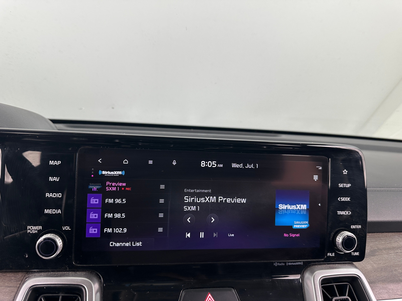 Thumbnail: 2022 Kia Sorento - 3