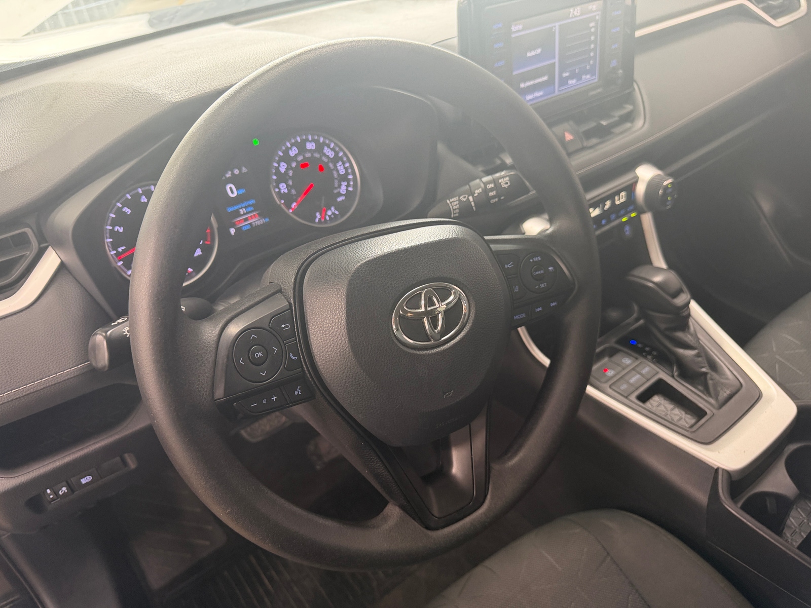 Thumbnail: 2021 Toyota RAV4 - 5