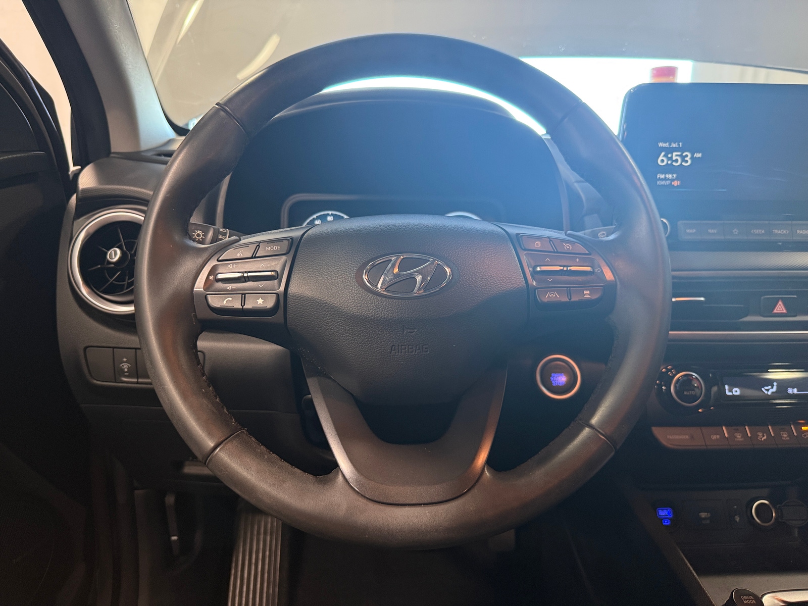 Thumbnail: 2023 Hyundai Kona - 4