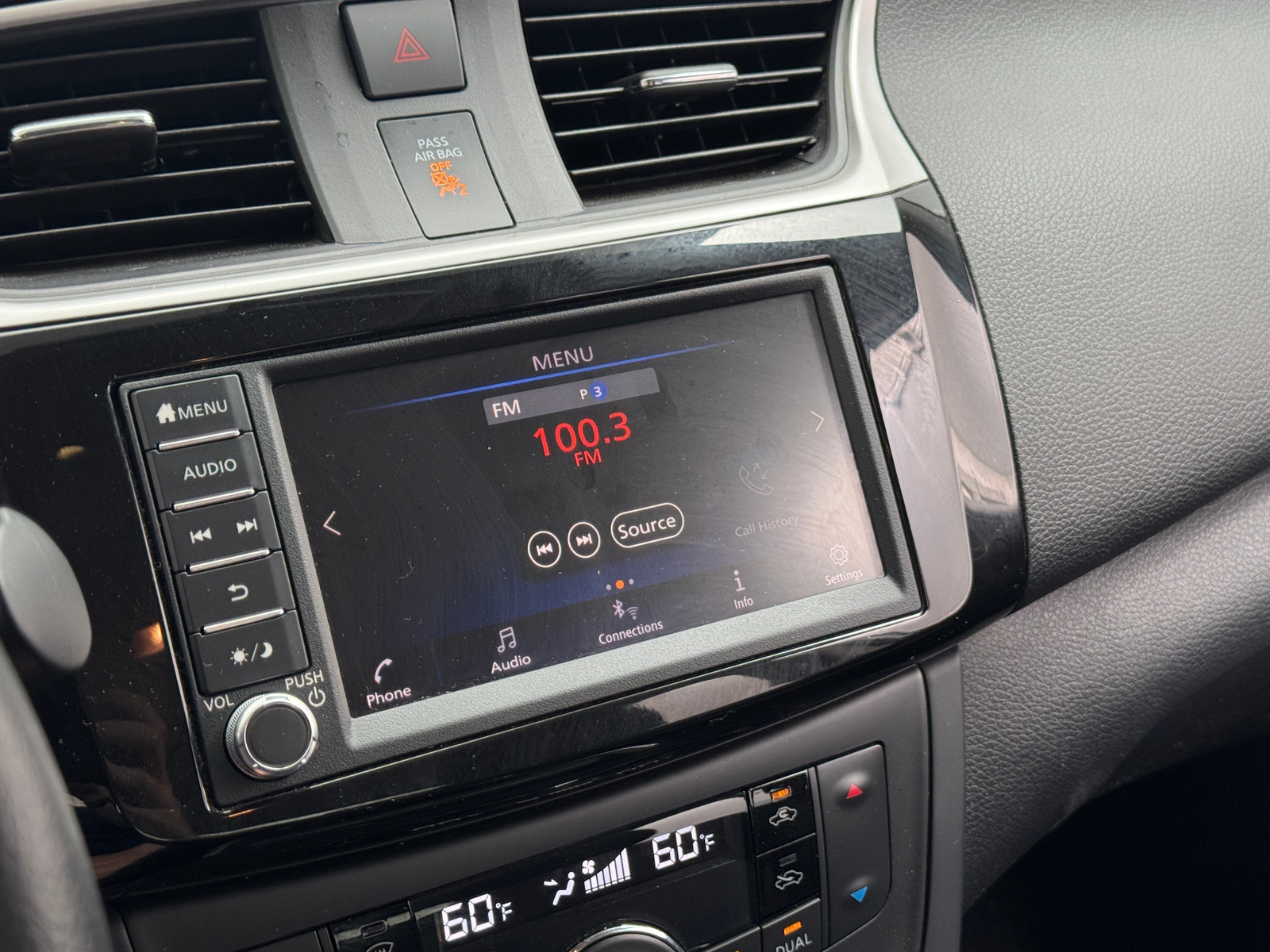 Thumbnail: 2019 Nissan Sentra - 4