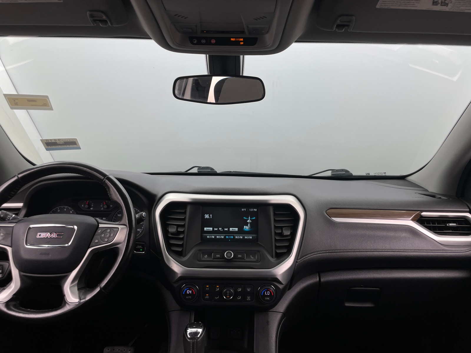 Thumbnail: 2019 GMC Acadia - 3
