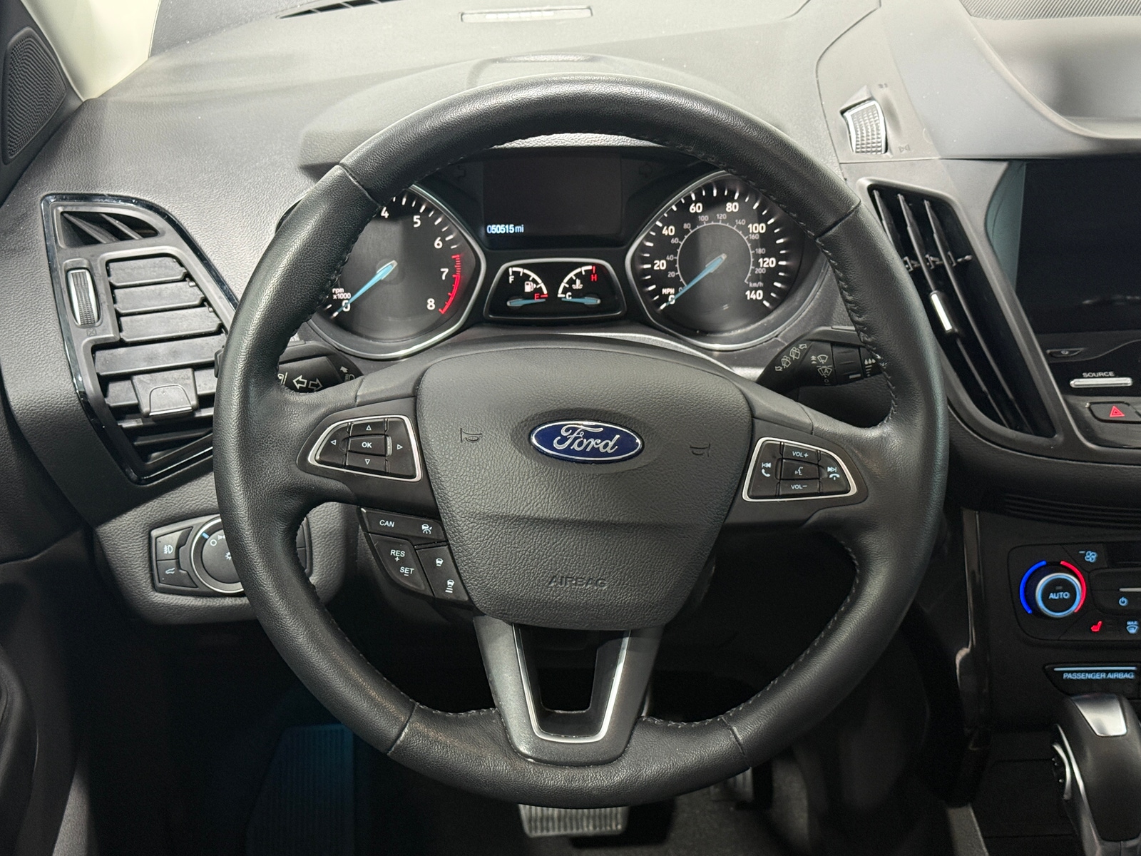 Thumbnail: 2019 Ford Escape - 4