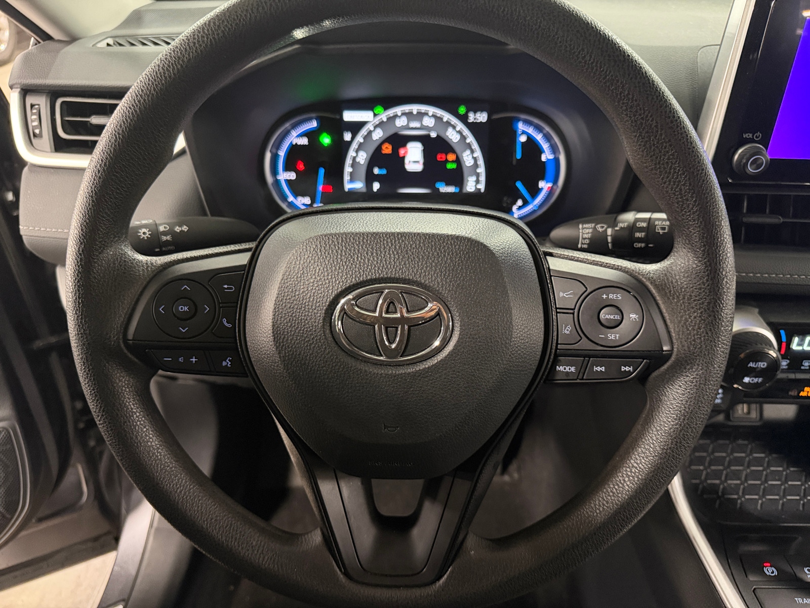 Thumbnail: 2025 Toyota RAV4 - 5