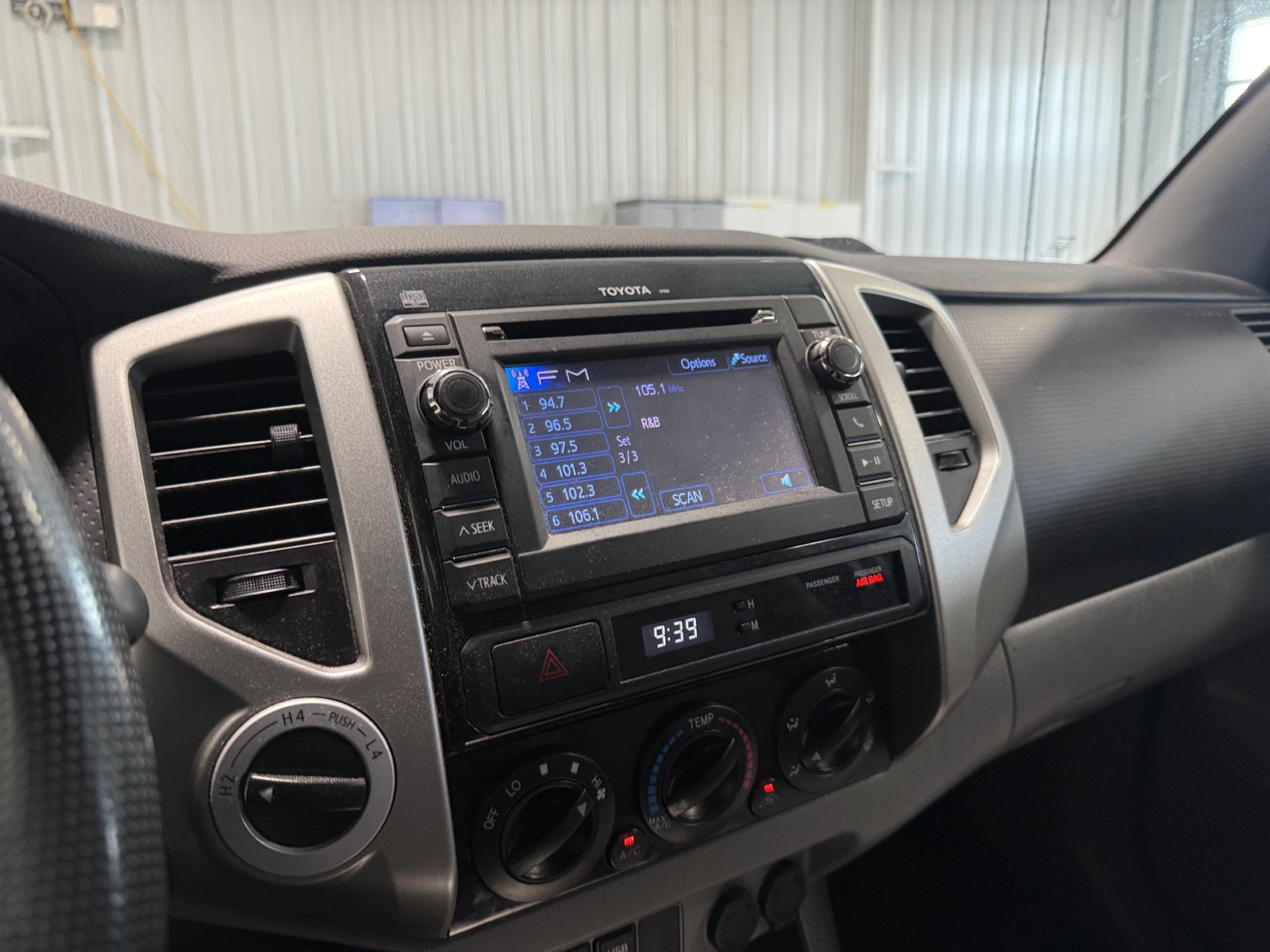 Thumbnail: 2013 Toyota Tacoma - 4