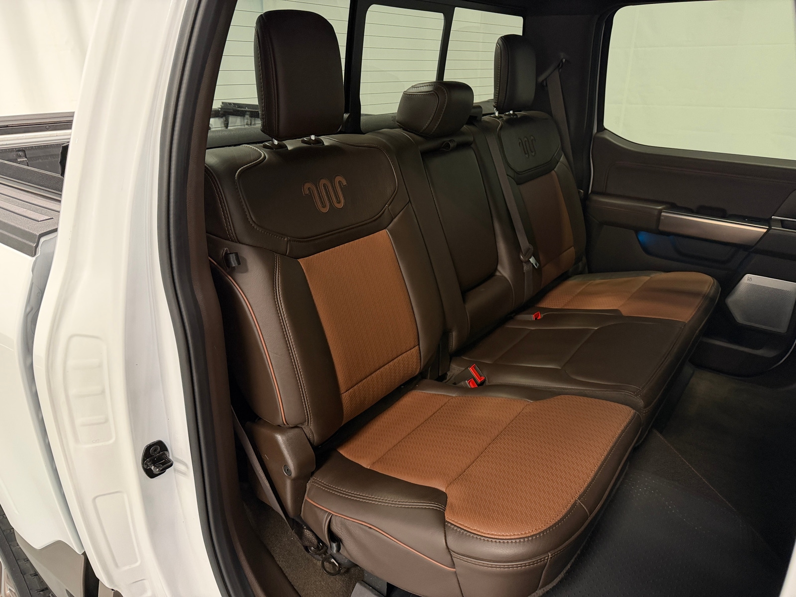 Thumbnail: 2023 Ford Econoline - 6