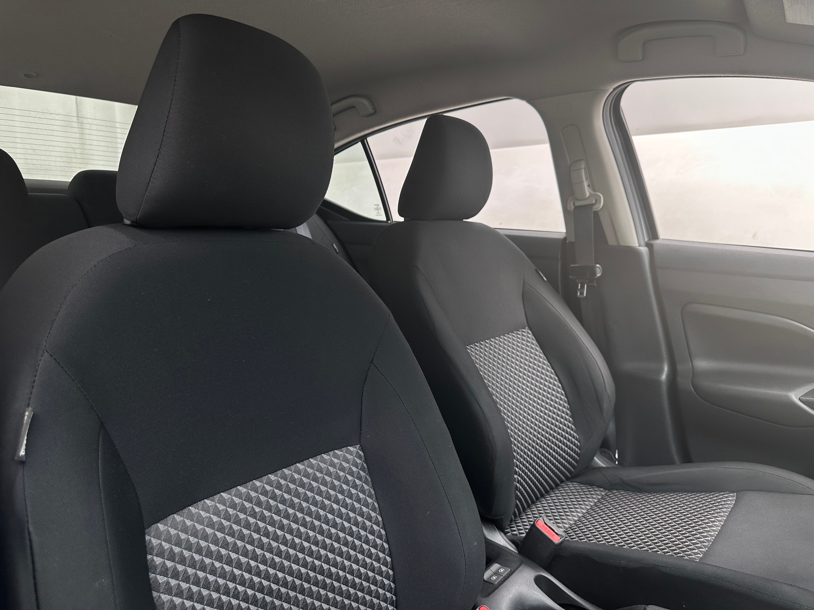 Thumbnail: 2022 Nissan Versa - 2