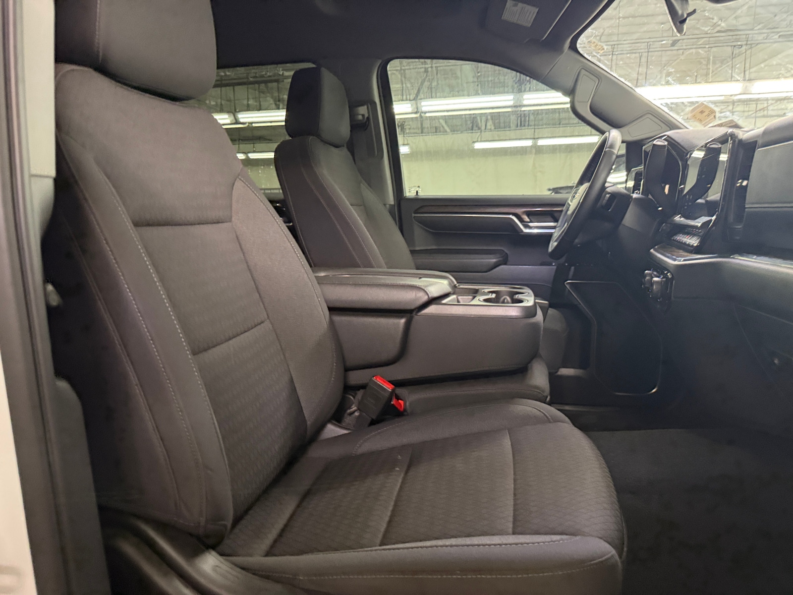 Thumbnail: 2023 Chevrolet Silverado 1500 - 2