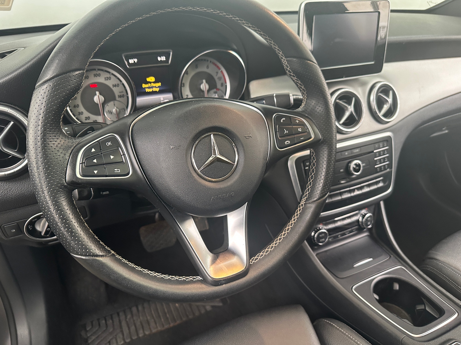Thumbnail: 2016 Mercedes-Benz CLA - 4