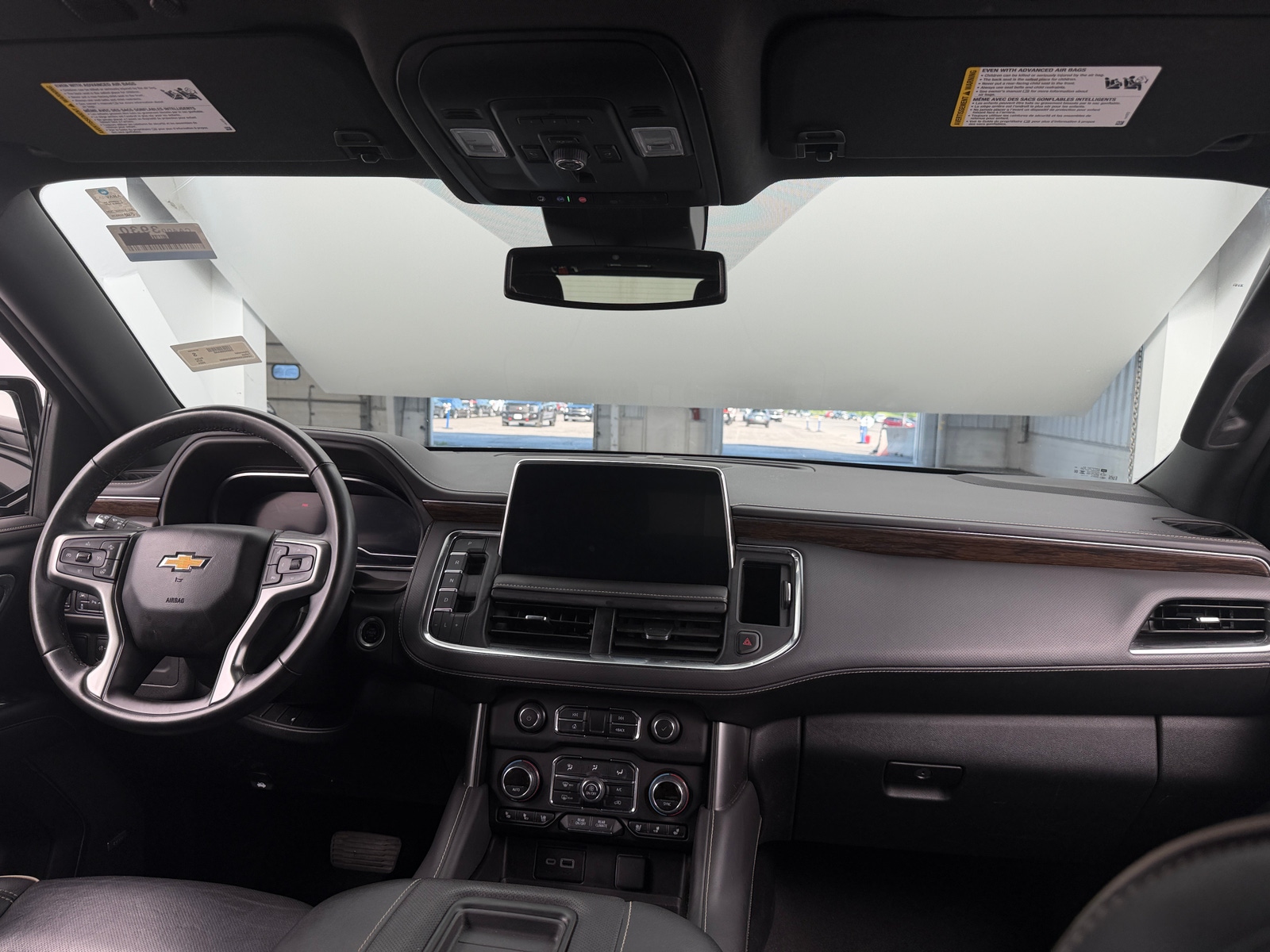 Thumbnail: 2024 Chevrolet Tahoe - 2