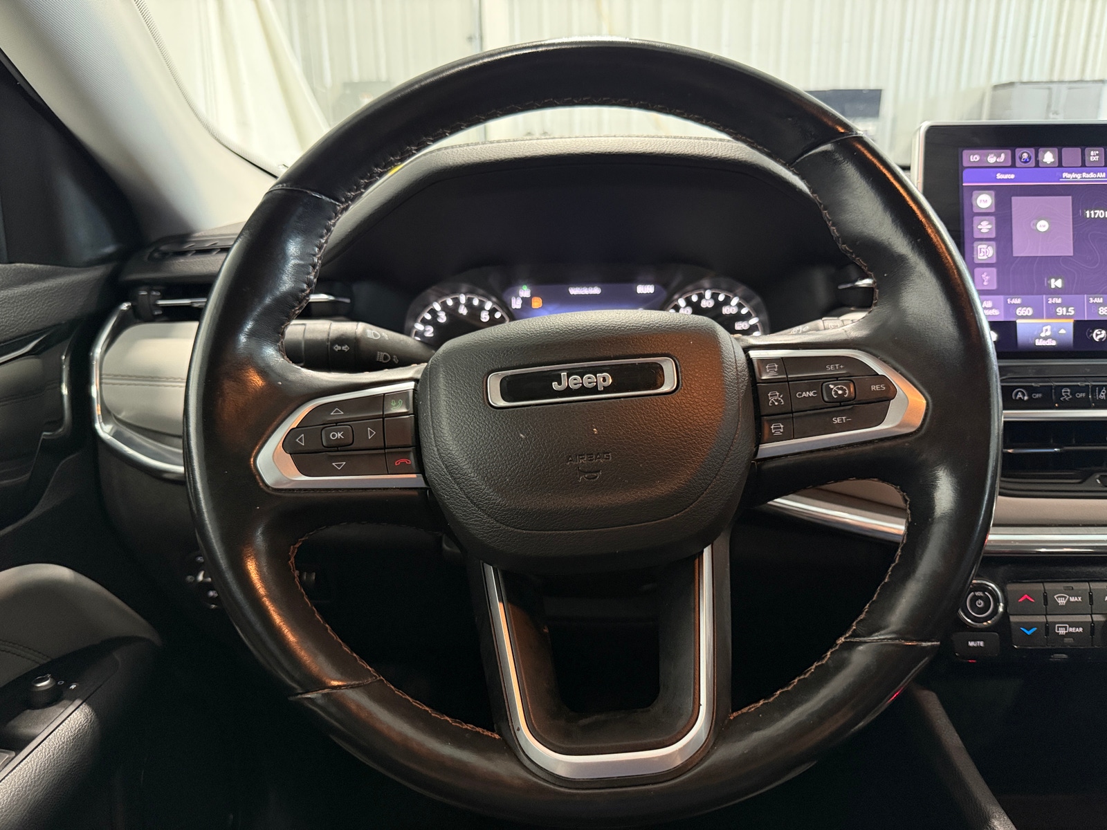 Thumbnail: 2022 Jeep Compass - 4