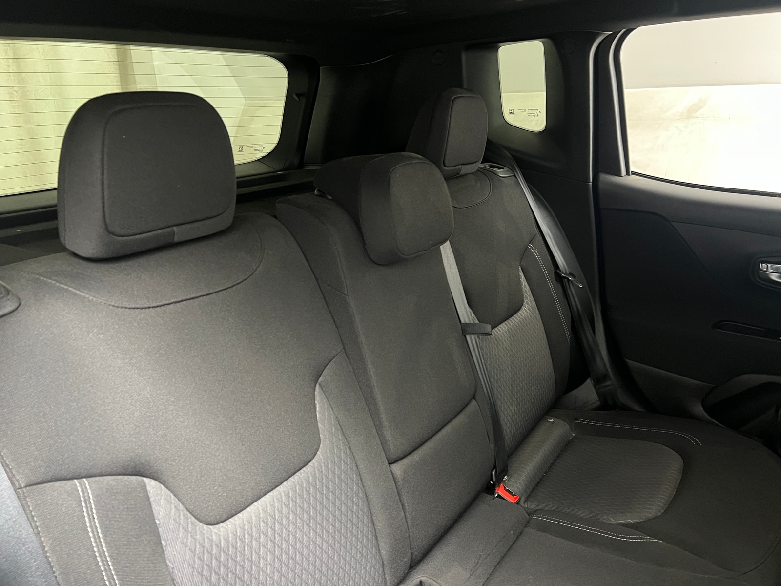 Thumbnail: 2021 Jeep Renegade - 6