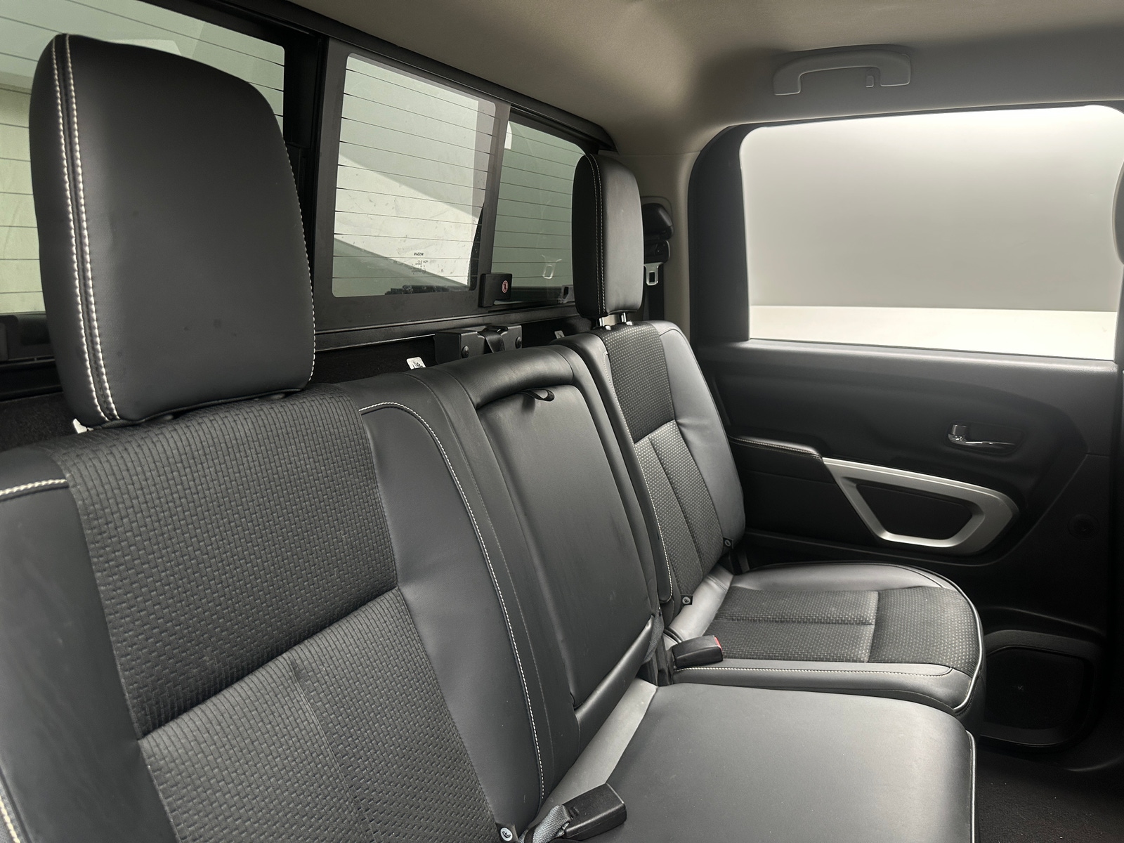 Thumbnail: 2017 Nissan Titan - 6