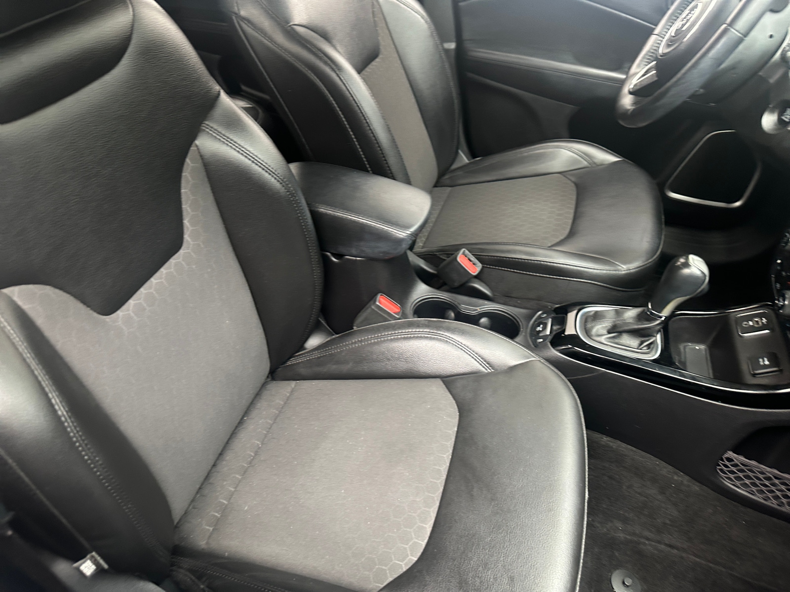 Thumbnail: 2019 Jeep Compass - 2