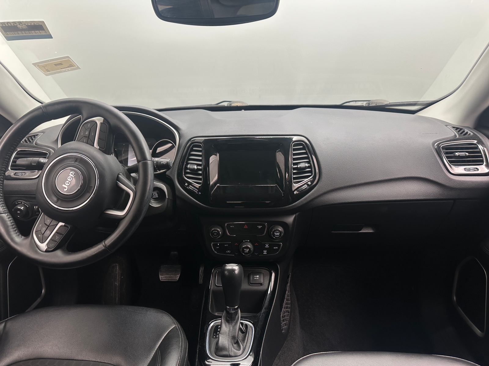 Thumbnail: 2019 Jeep Compass - 3