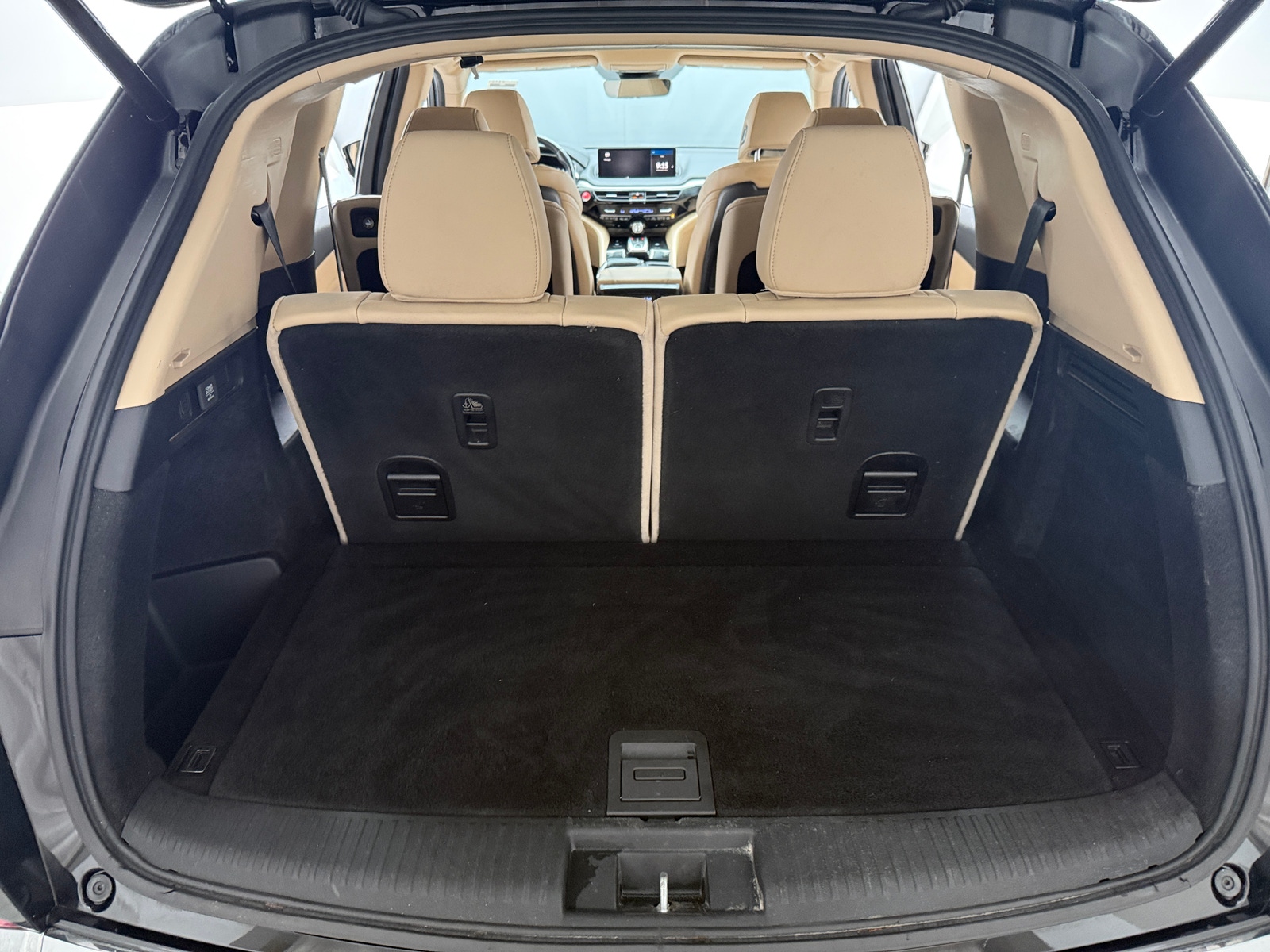 Thumbnail: 2023 Acura MDX - 6