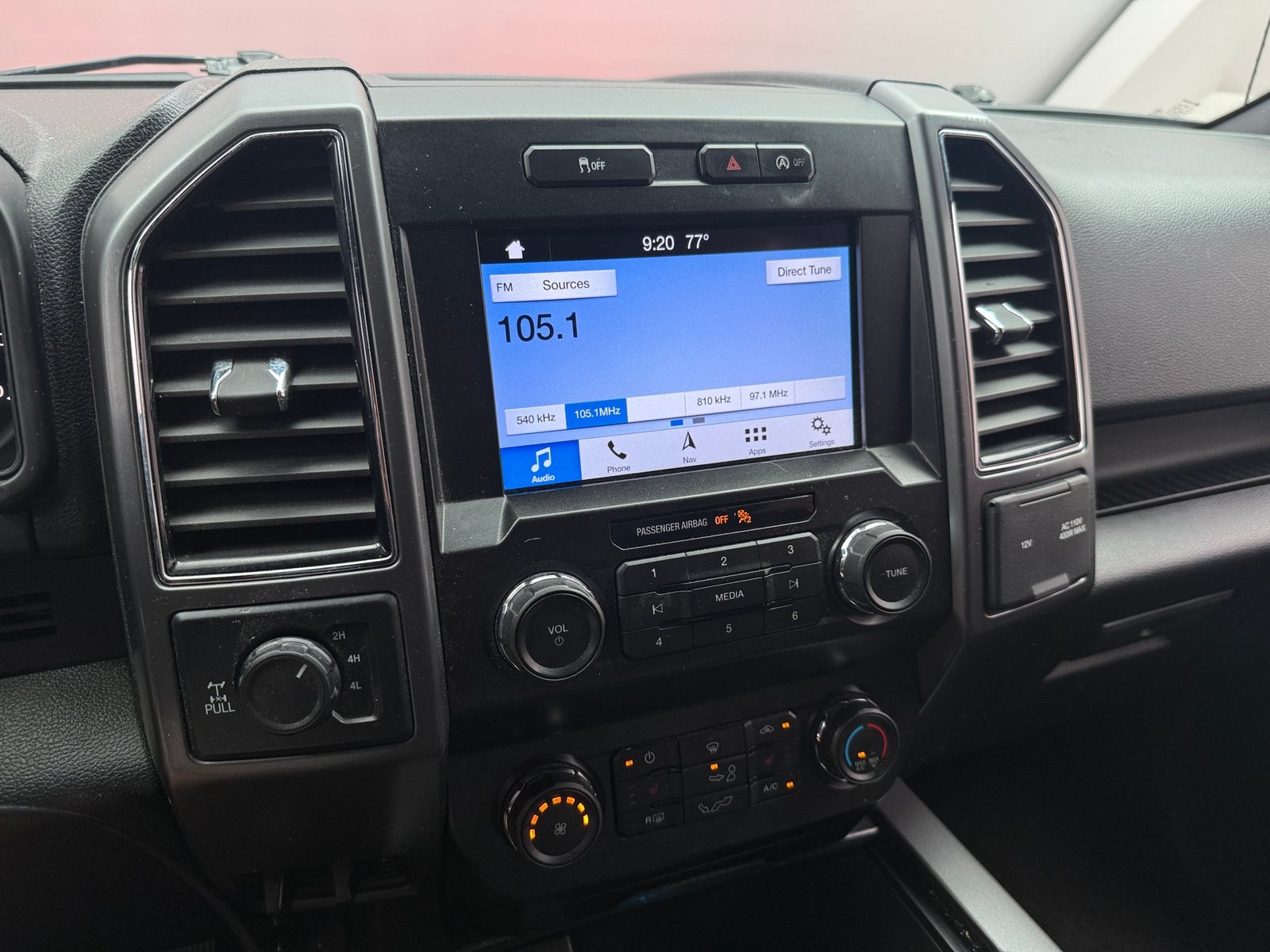 Thumbnail: 2019 Ford Econoline - 4