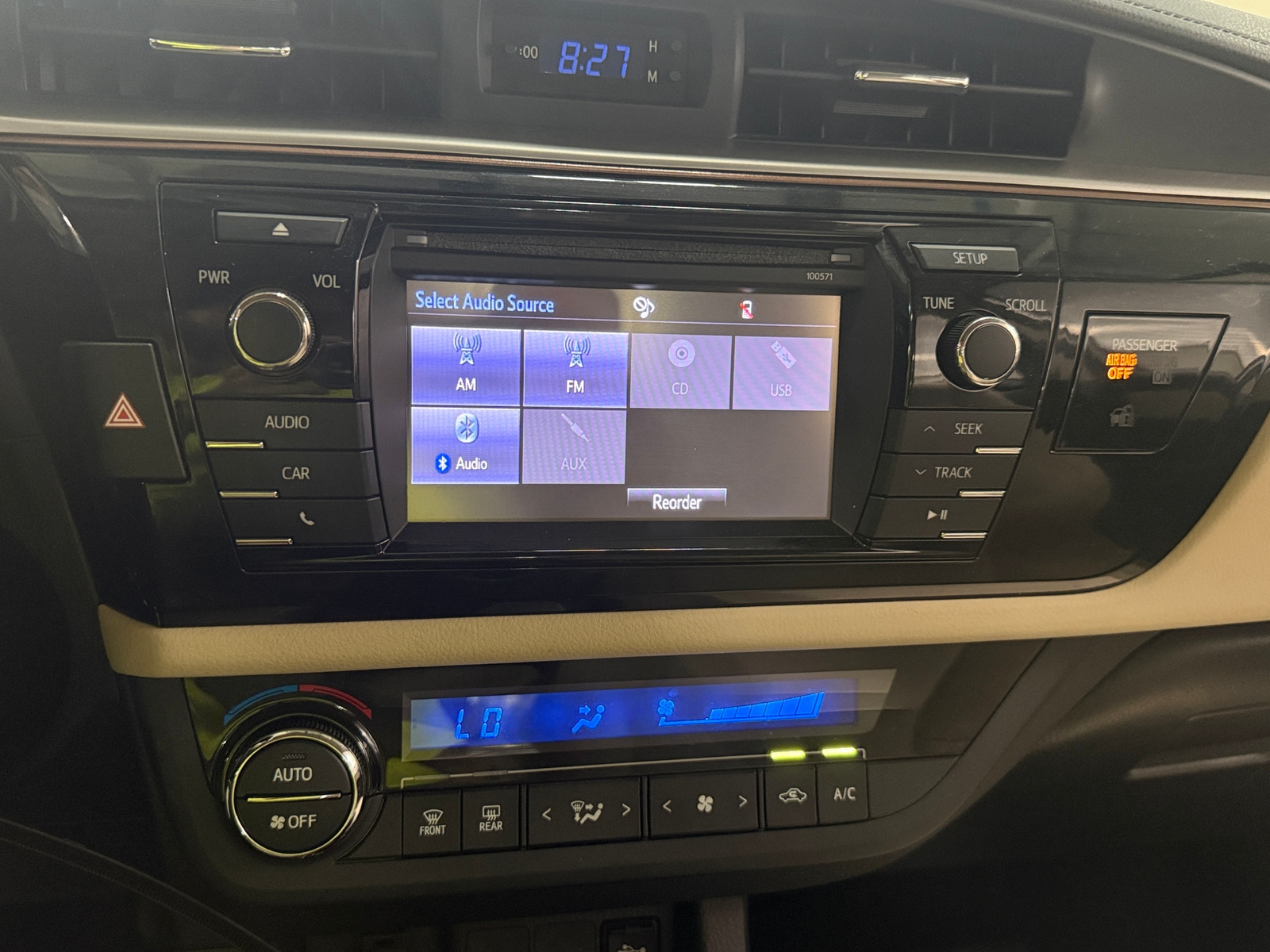 Thumbnail: 2016 Toyota Corolla - 4