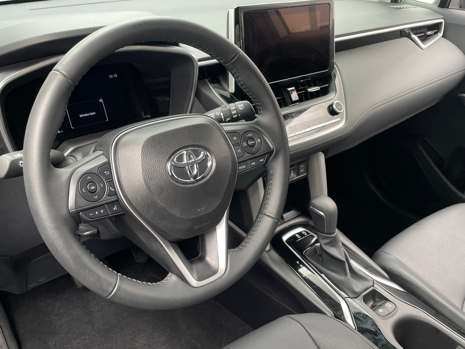 Thumbnail: 2025 Toyota Corolla Cross - 4