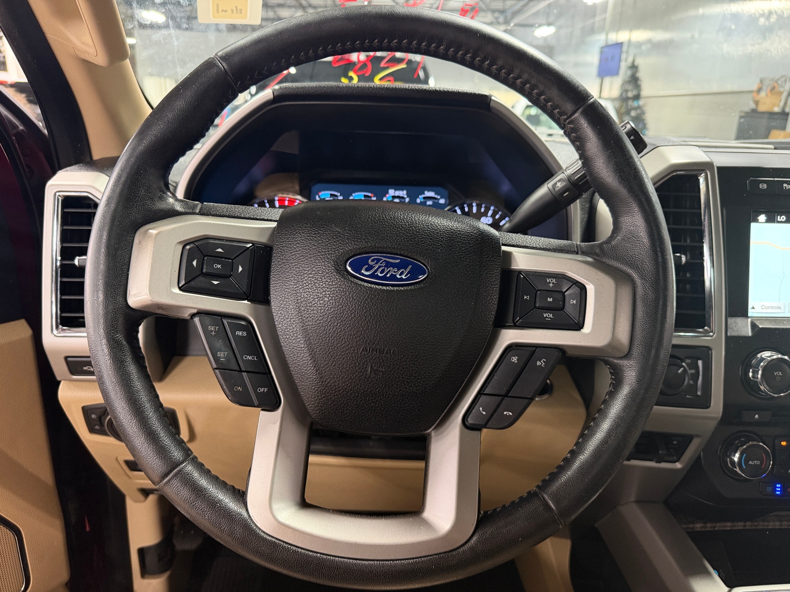 Thumbnail: 2018 Ford Econoline - 4