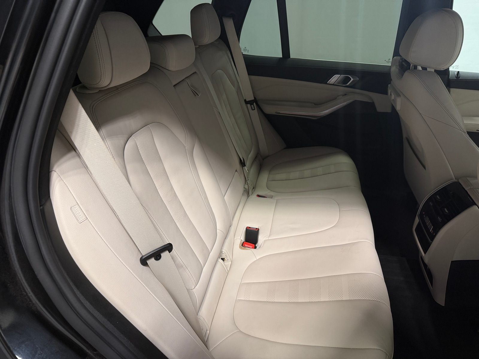 Thumbnail: 2021 BMW X5 - 5