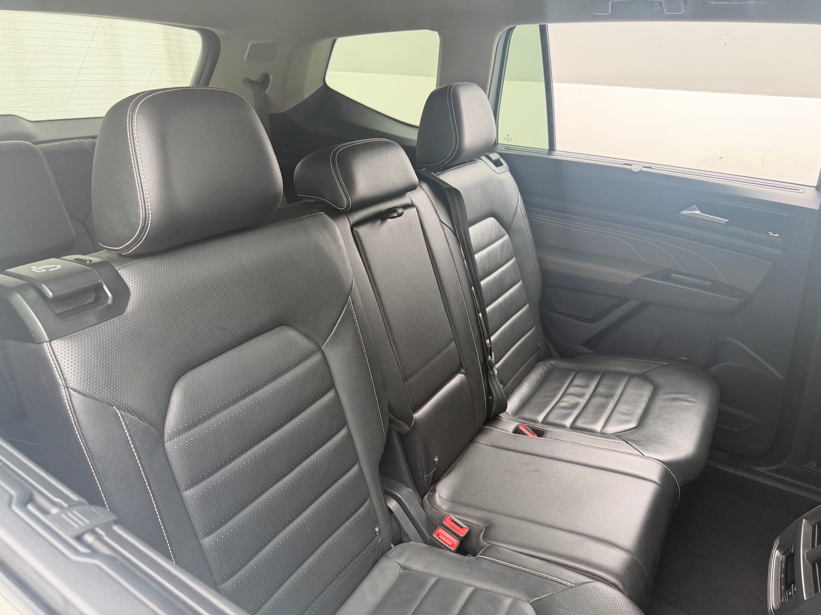 Thumbnail: 2023 Volkswagen Atlas - 5