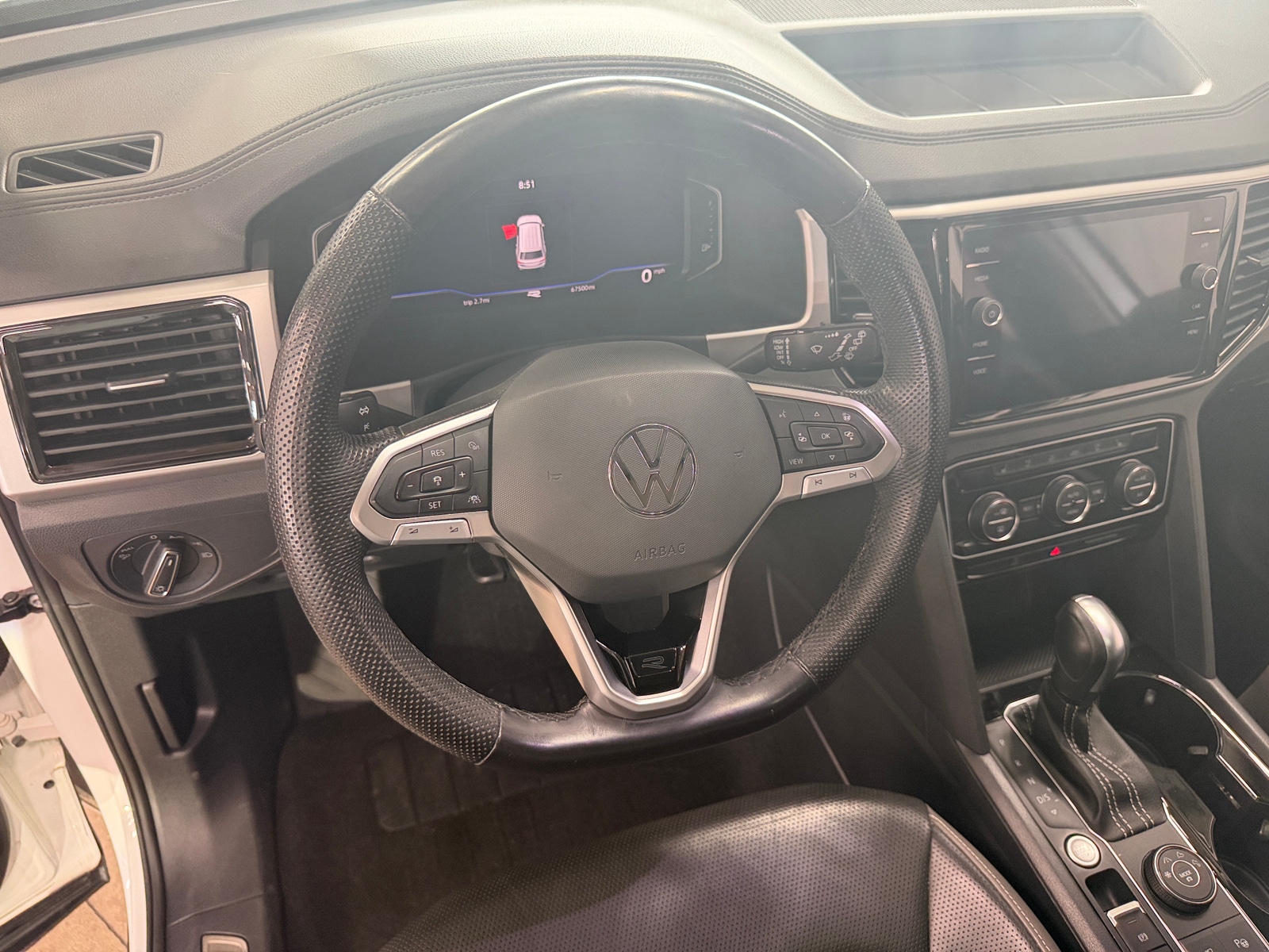 Thumbnail: 2023 Volkswagen Atlas - 4