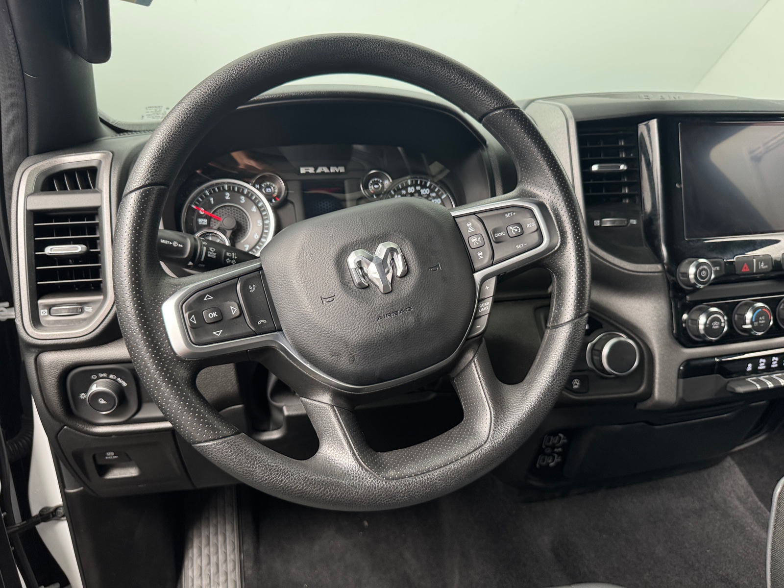 Thumbnail: 2025 RAM 1500 - 5