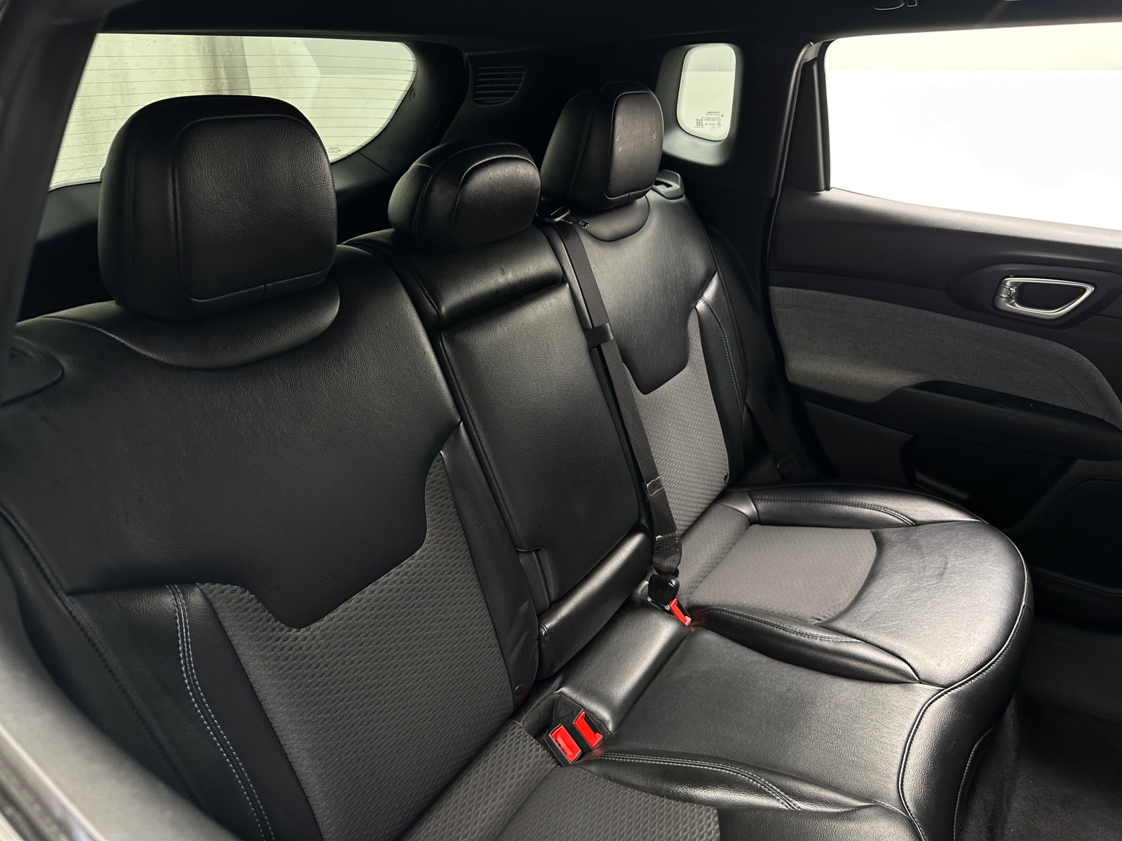 Thumbnail: 2023 Jeep Compass - 6
