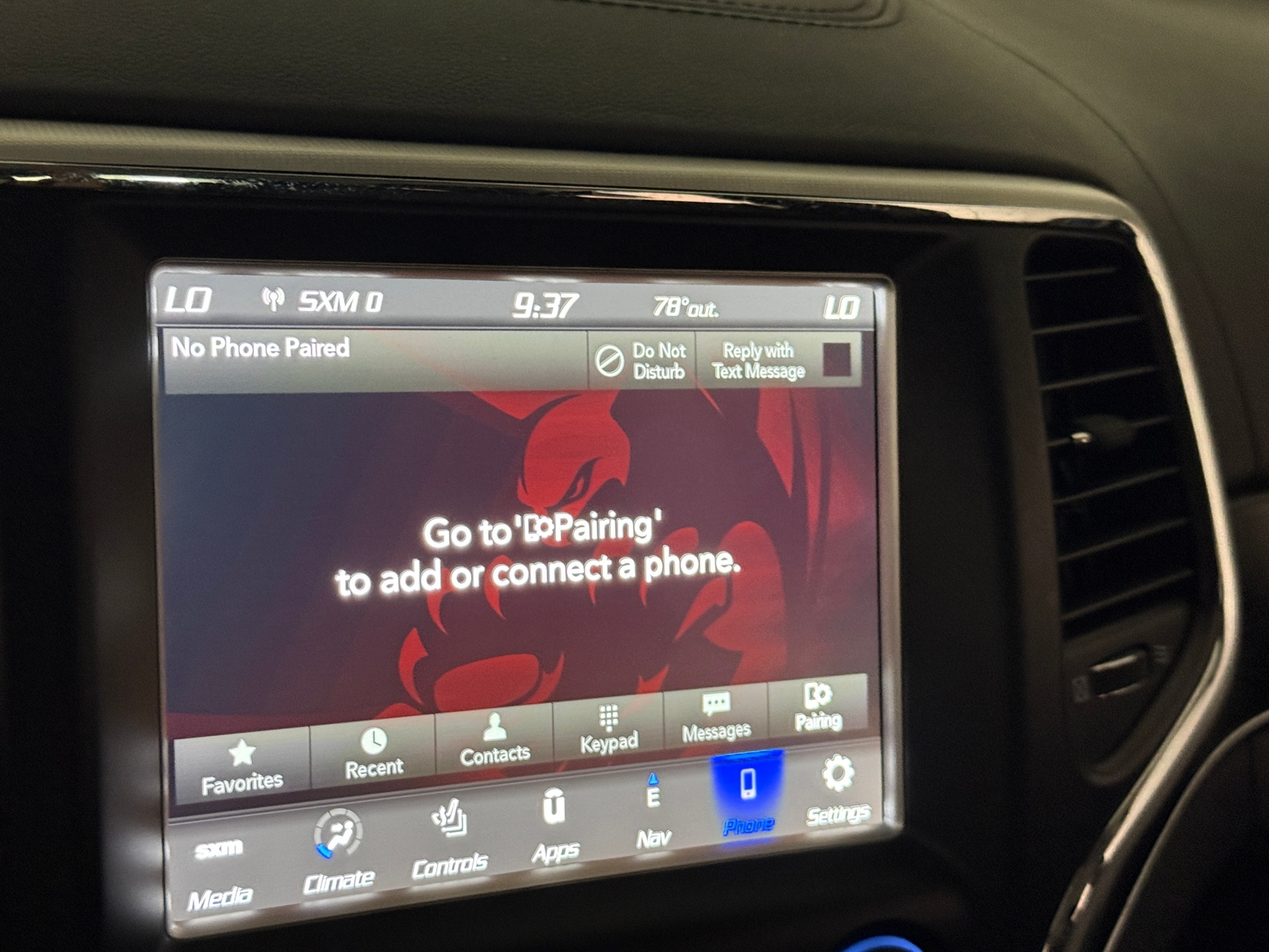 Thumbnail: 2018 Jeep Grand Cherokee - 3