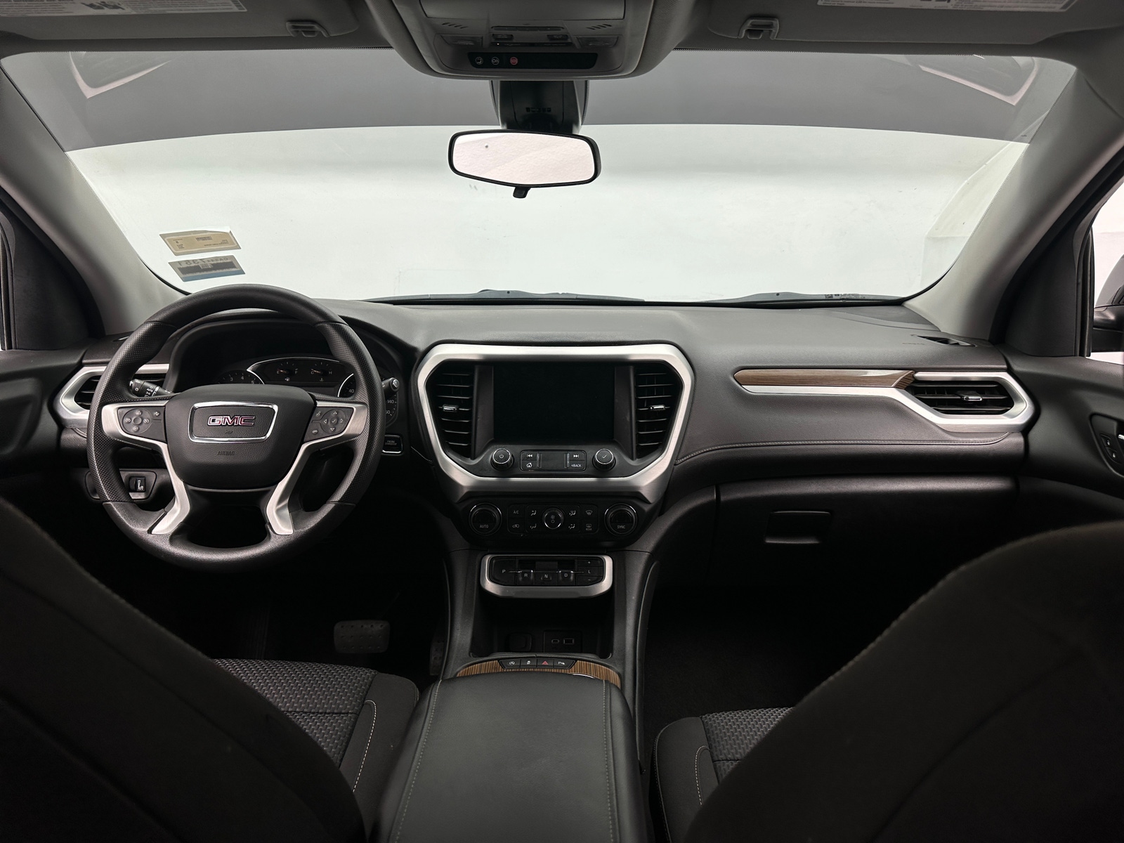 Thumbnail: 2022 GMC Acadia - 3