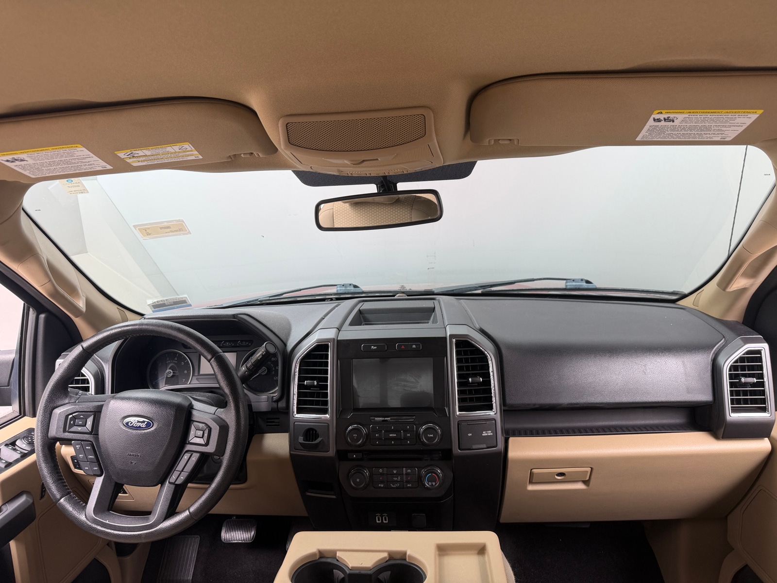 Thumbnail: 2016 Ford Econoline - 3