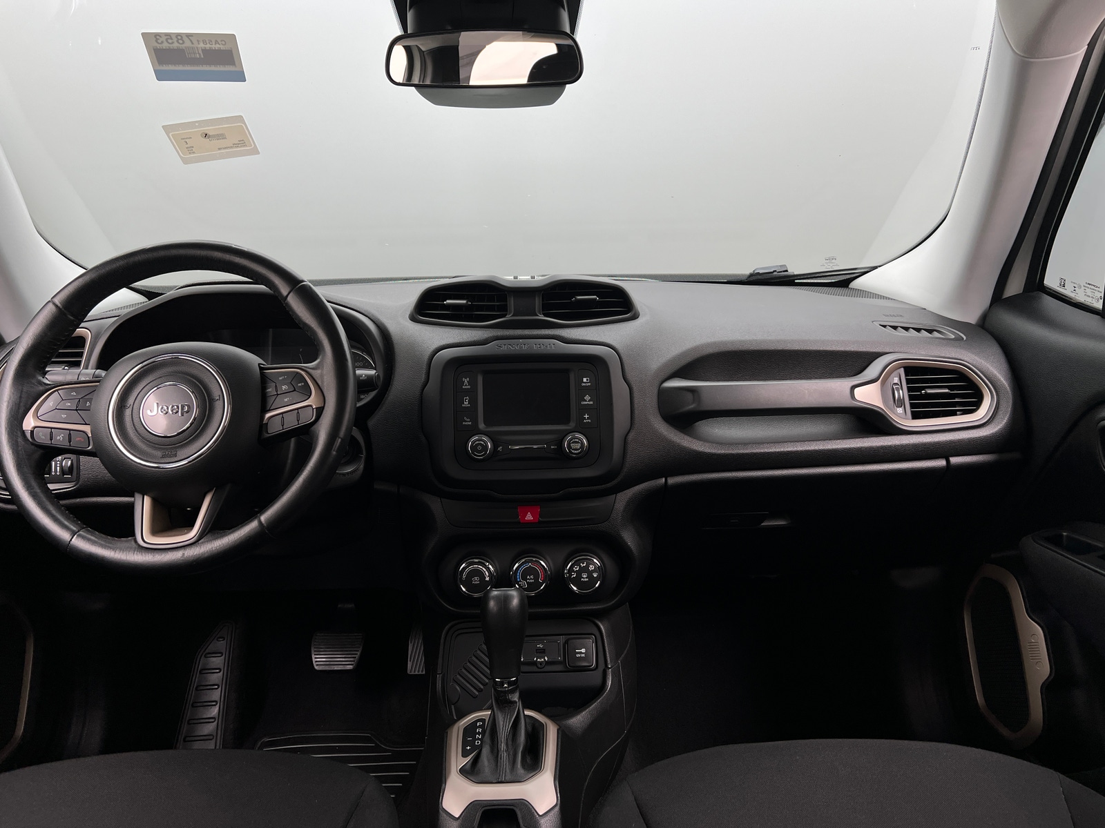 Thumbnail: 2016 Jeep Renegade - 3