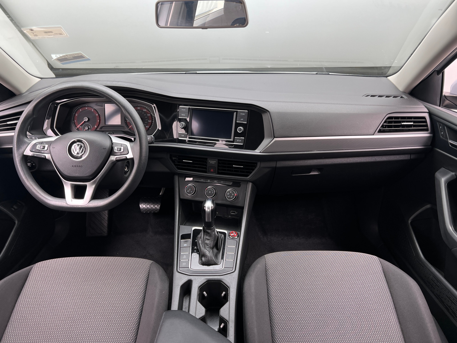 Thumbnail: 2019 Volkswagen Jetta - 3