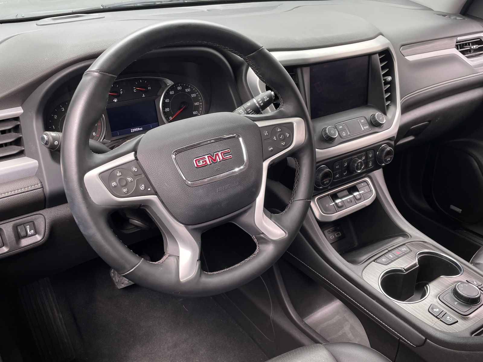 Thumbnail: 2023 GMC Acadia - 4